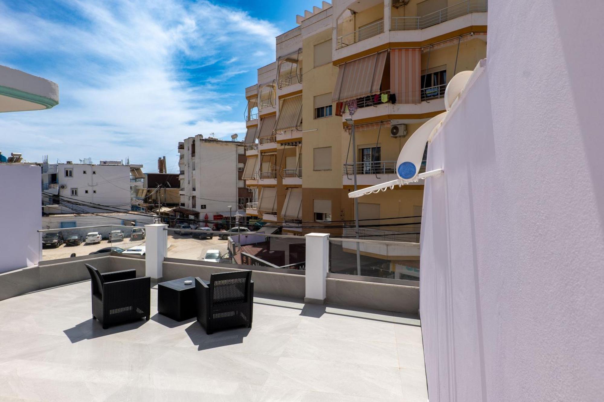 Fori'S Rooms Himare Exterior photo